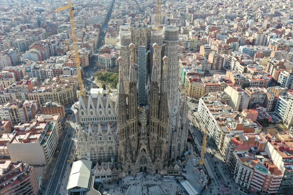 how much does a 2 week trip to europe cost