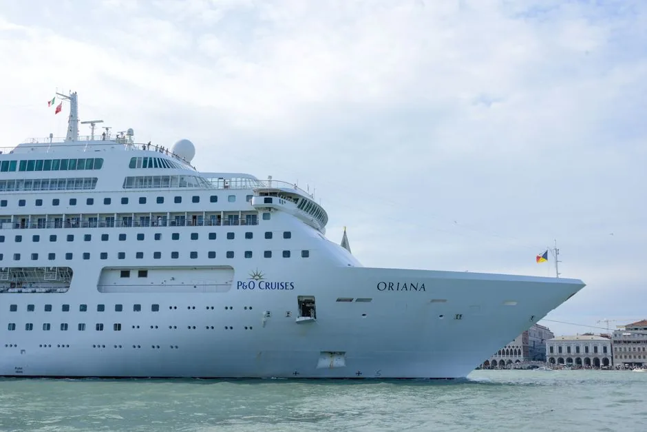 comparing all inclusive resort and cruise prices
