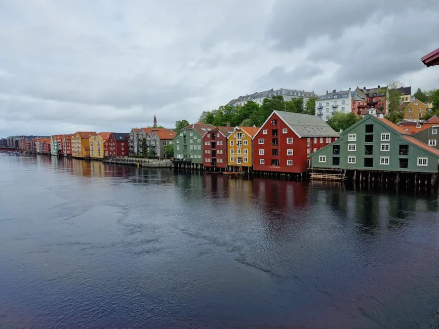 scenic fjord cruise in Norway with turquoise water