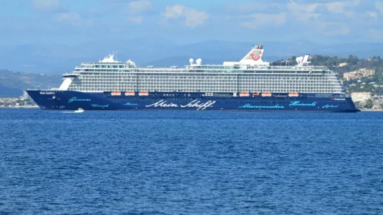 All Inclusive Resort vs Cruise Cost: Which Vacation Is Cheaper in 2026?